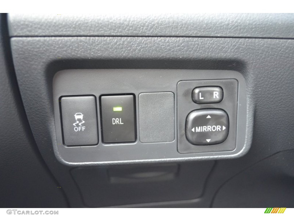 2013 Toyota Corolla S Controls Photo #75234864