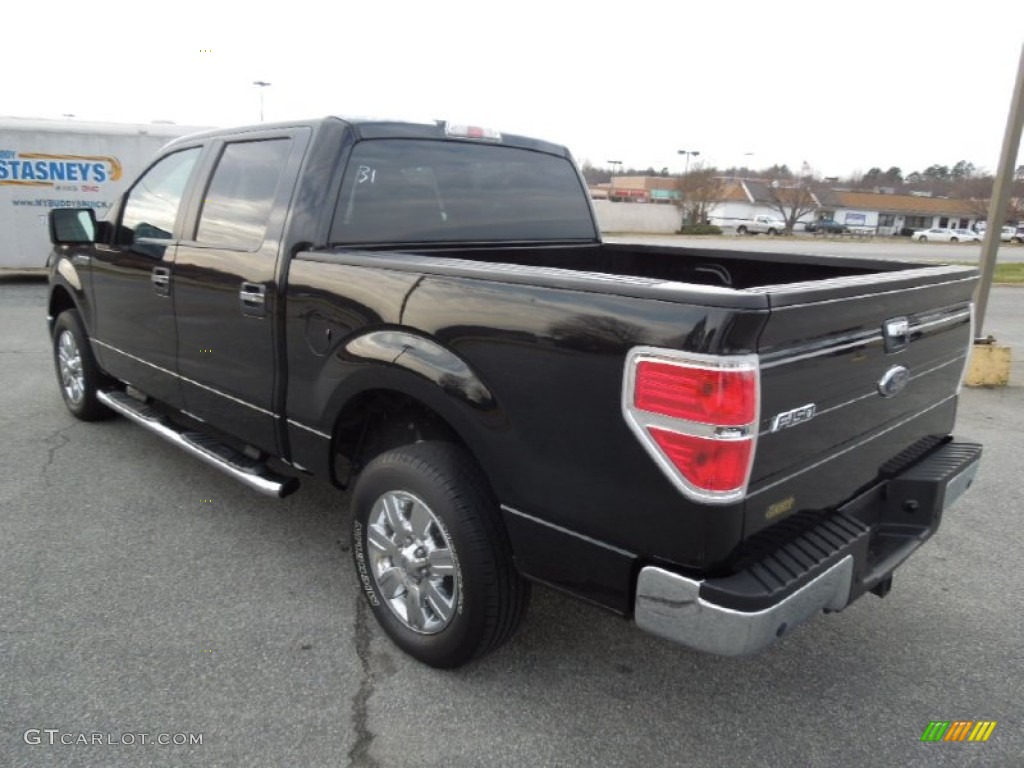 2010 F150 XLT SuperCrew - Tuxedo Black / Tan photo #5