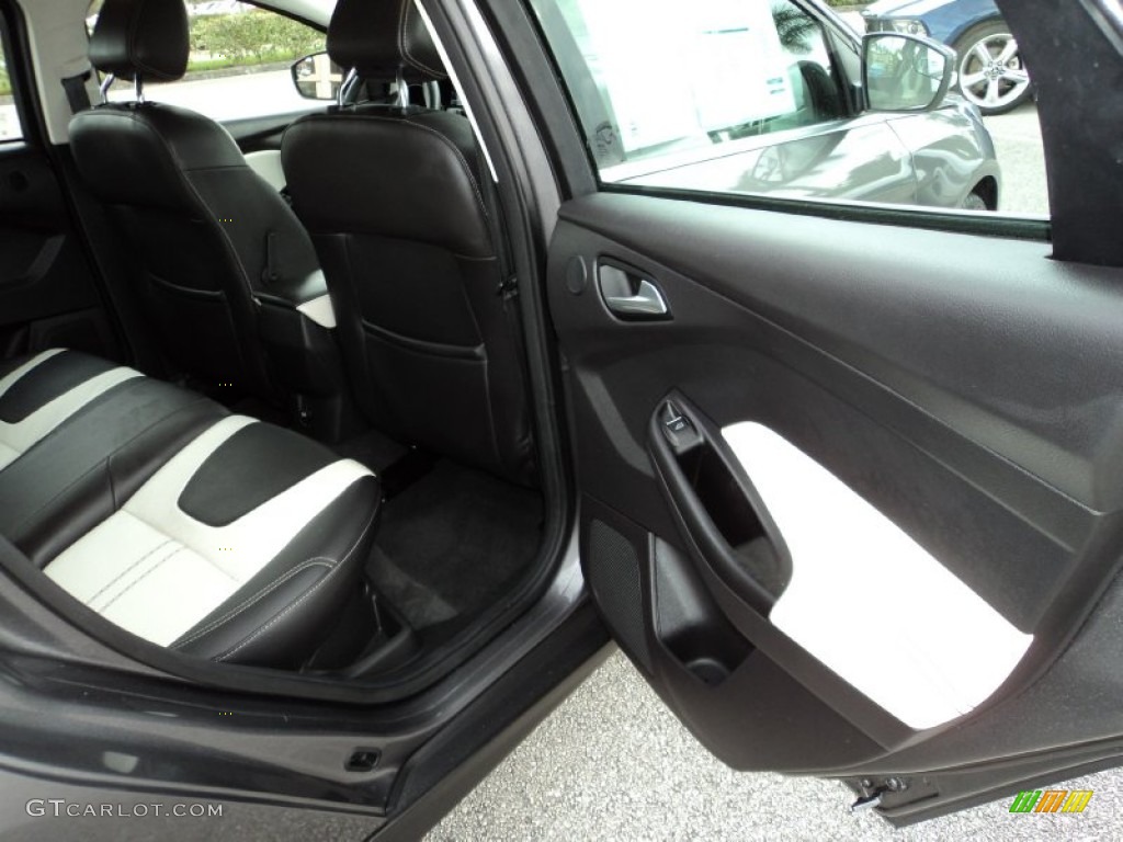 2012 Ford Focus SEL 5-Door Arctic White Leather Door Panel Photo #75236915