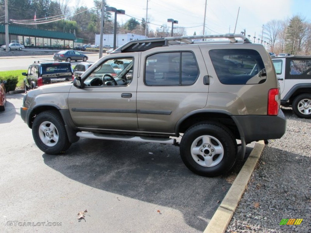 2002 Xterra SE V6 4x4 - Gold Rush Metallic / Sage photo #9