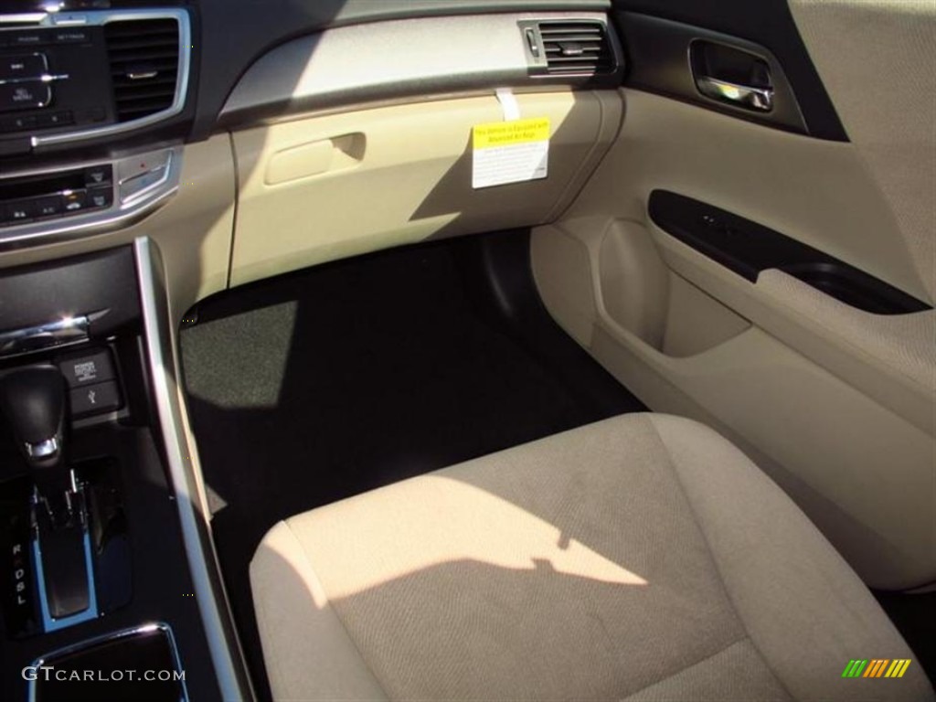 2013 Accord LX Sedan - White Orchid Pearl / Ivory photo #7