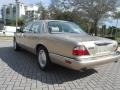 Topaz Metallic - XJ Vanden Plas Photo No. 7