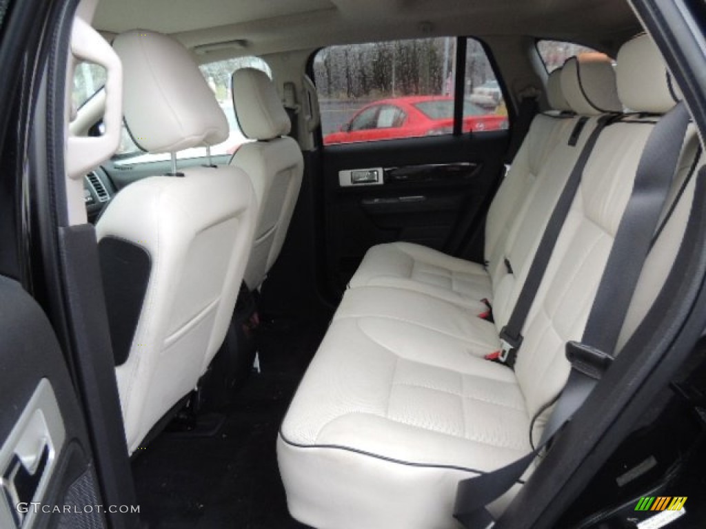 Cashmere/Black Interior 2010 Lincoln MKX AWD Photo #75245079