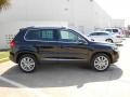 Deep Black Metallic - Tiguan SE Photo No. 8