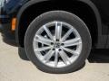 Deep Black Metallic - Tiguan SE Photo No. 9
