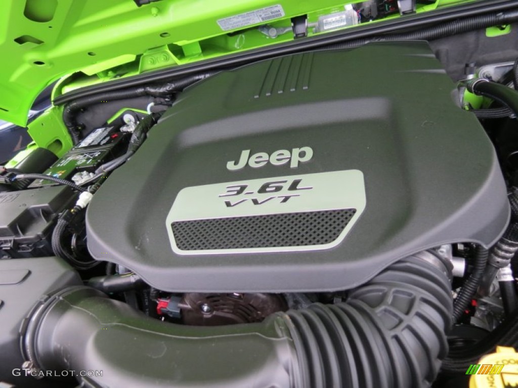 2013 Wrangler Unlimited Sport S 4x4 - Gecko Green Pearl / Black photo #11