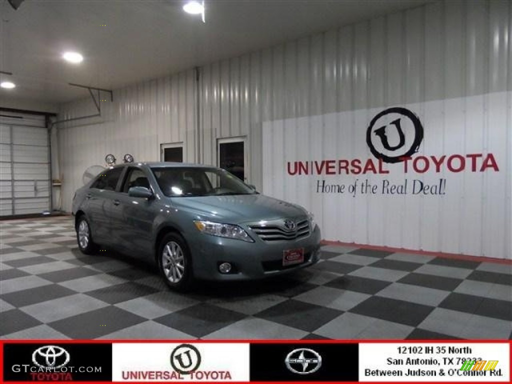 2011 Camry XLE - Aloe Green Metallic / Bisque photo #1