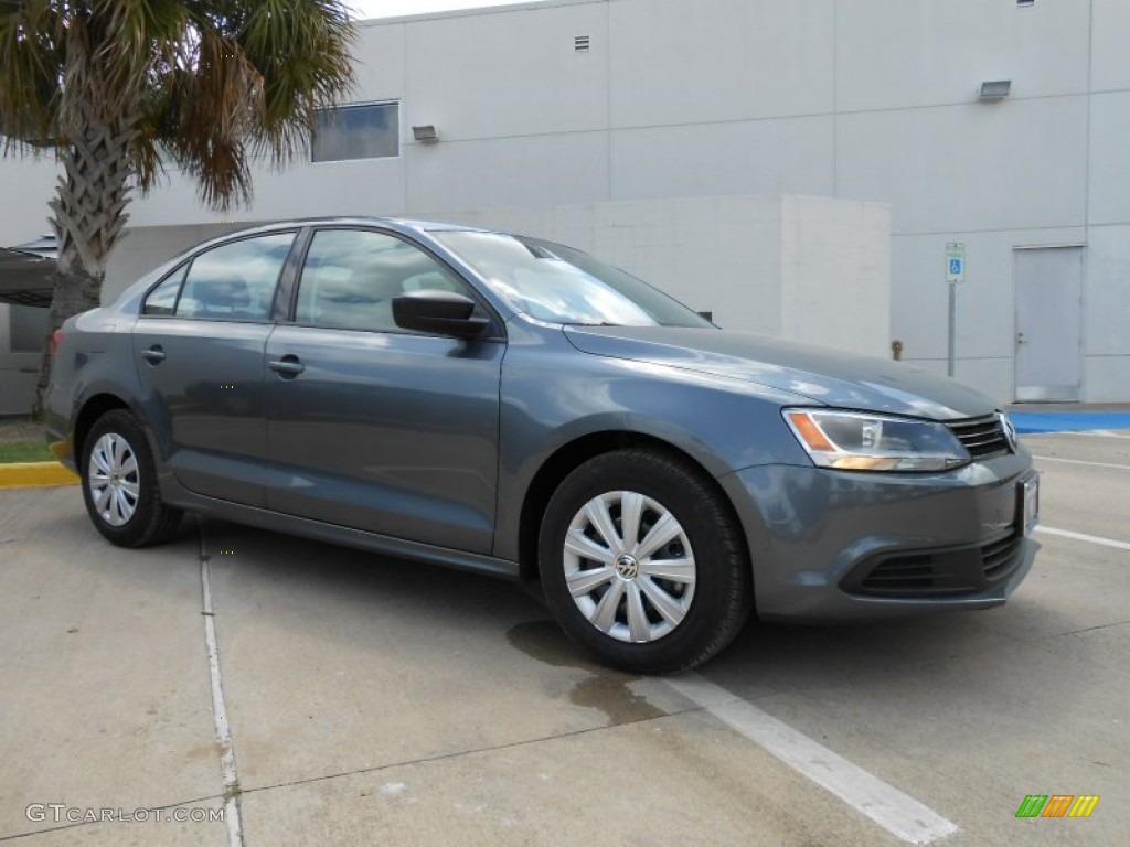 2013 Jetta S Sedan - Platinum Gray Metallic / Titan Black photo #1