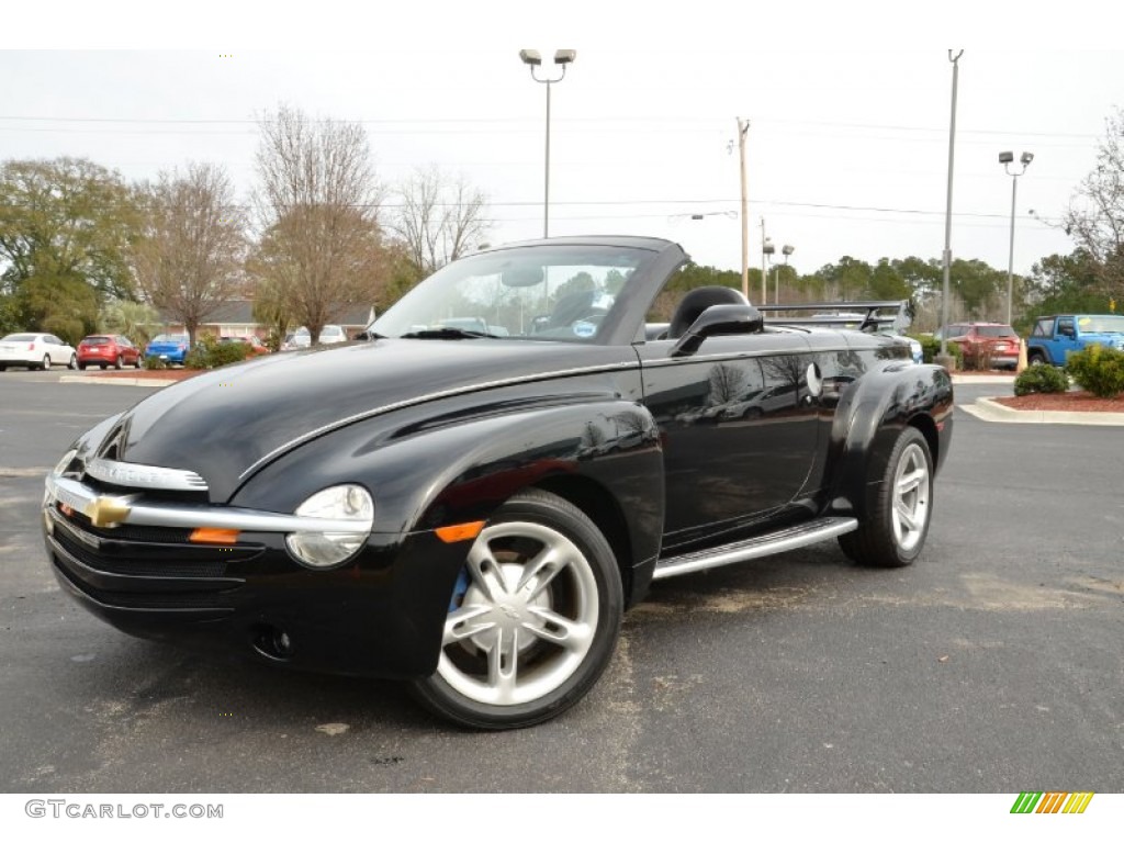 Smokin' Asphalt Black 2004 Chevrolet SSR Standard SSR Model Exterior Photo #75252981