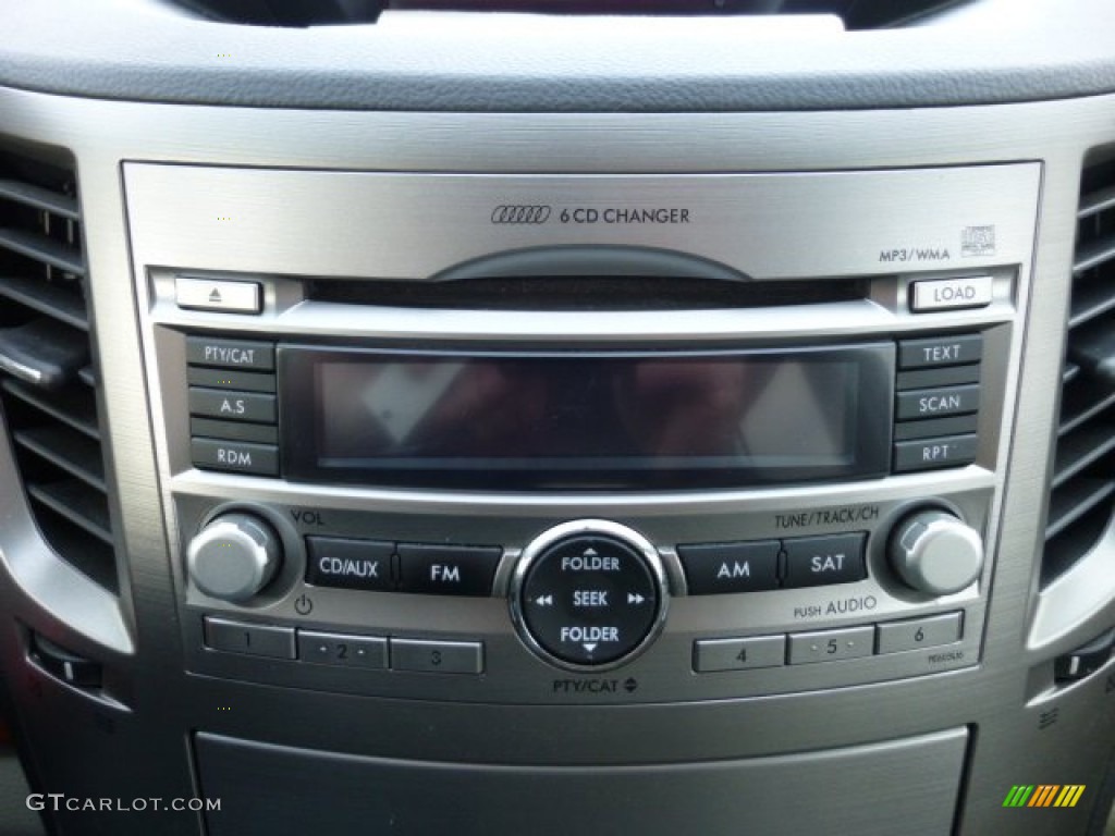 2010 Subaru Outback 3.6R Limited Wagon Audio System Photo #75253584