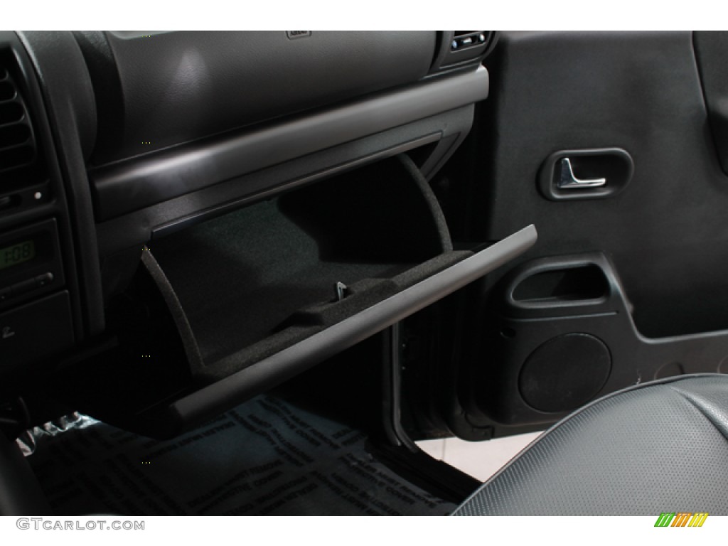 2003 Discovery S - Epsom Green / Black photo #19