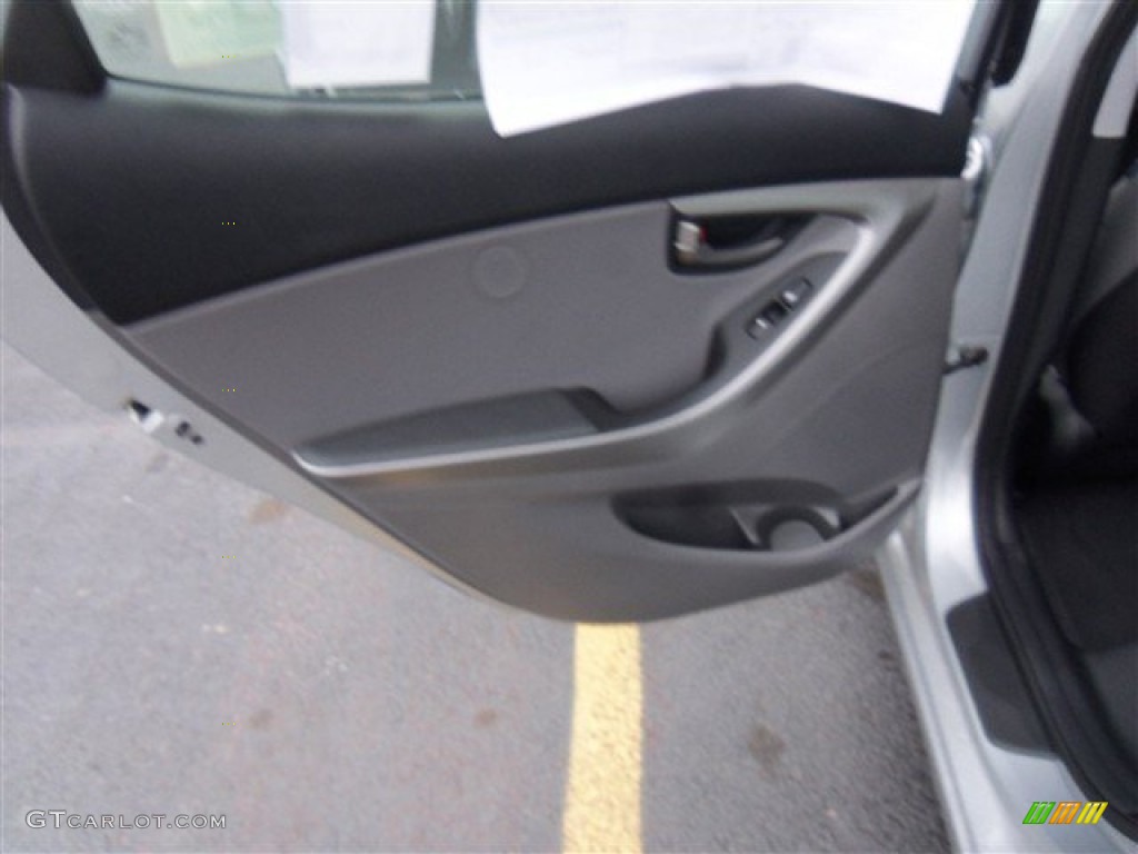 2013 Elantra Limited - Silver / Gray photo #13