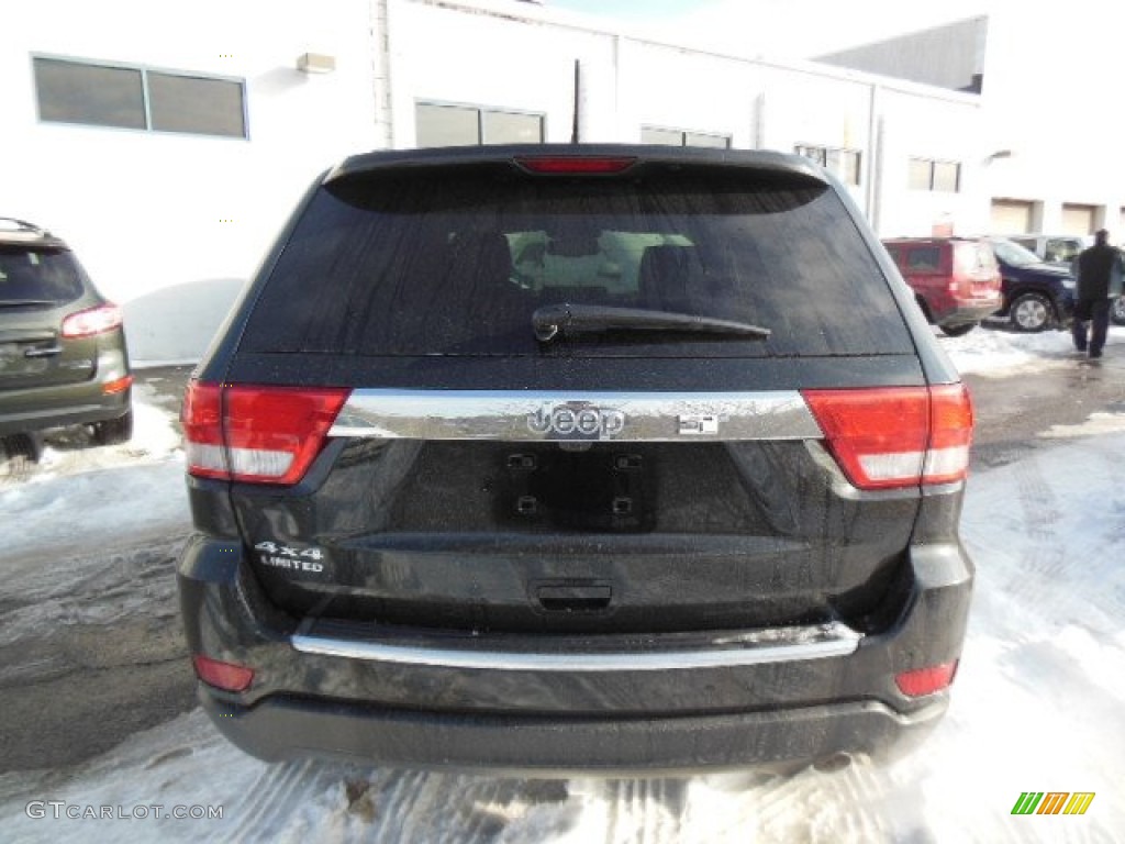 2013 Grand Cherokee Limited 4x4 - Black Forest Green Pearl / Black/Light Frost Beige photo #7