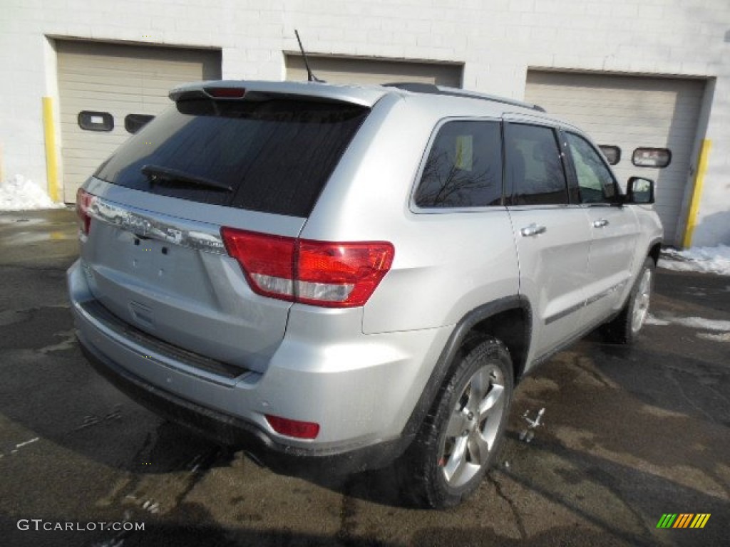 2013 Grand Cherokee Limited 4x4 - Bright Silver Metallic / Black photo #6