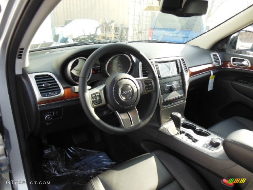 2013 Grand Cherokee Limited 4x4 - Bright Silver Metallic / Black photo #10