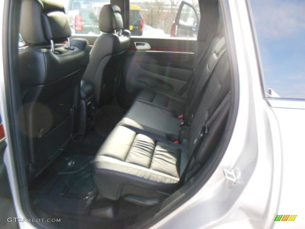 2013 Grand Cherokee Limited 4x4 - Bright Silver Metallic / Black photo #13