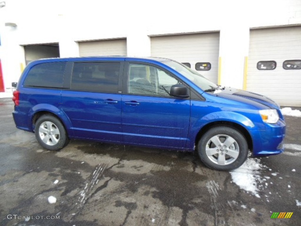 2013 Grand Caravan SE - Blue Streak Pearl / Black/Light Graystone photo #5