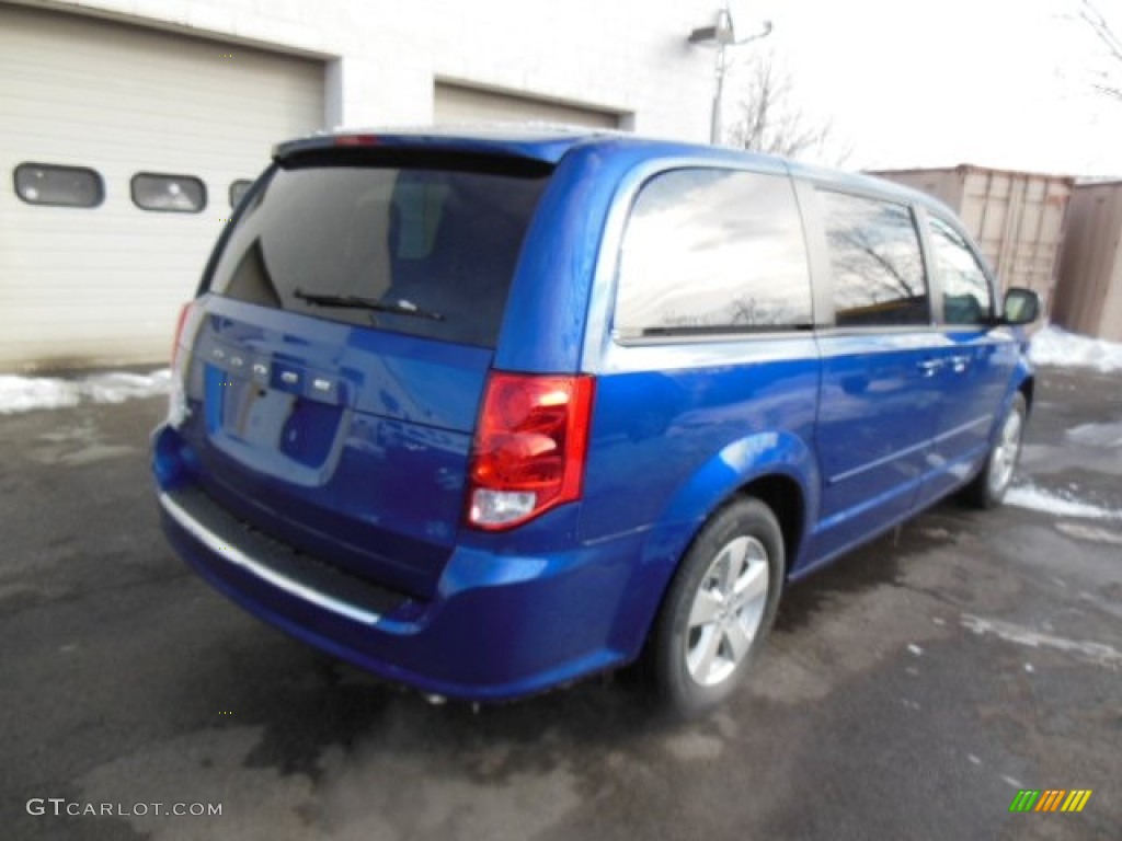 2013 Grand Caravan SE - Blue Streak Pearl / Black/Light Graystone photo #6