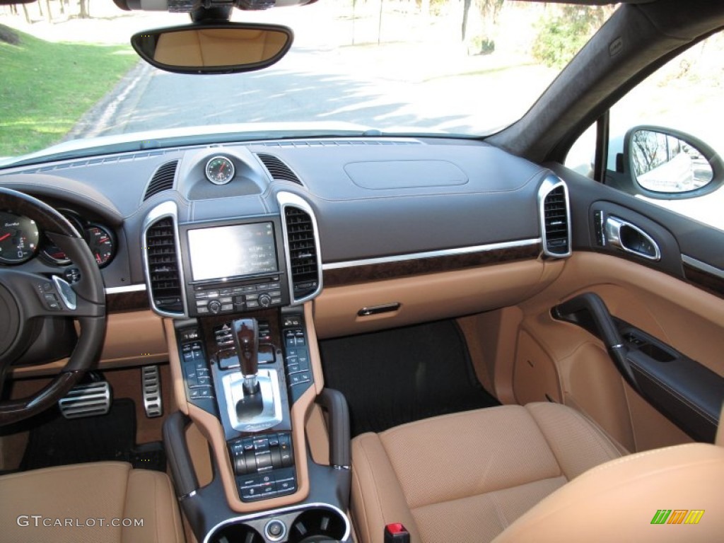 2013 Porsche Cayenne Turbo Natural Espresso/Cognac Dashboard Photo #75260852