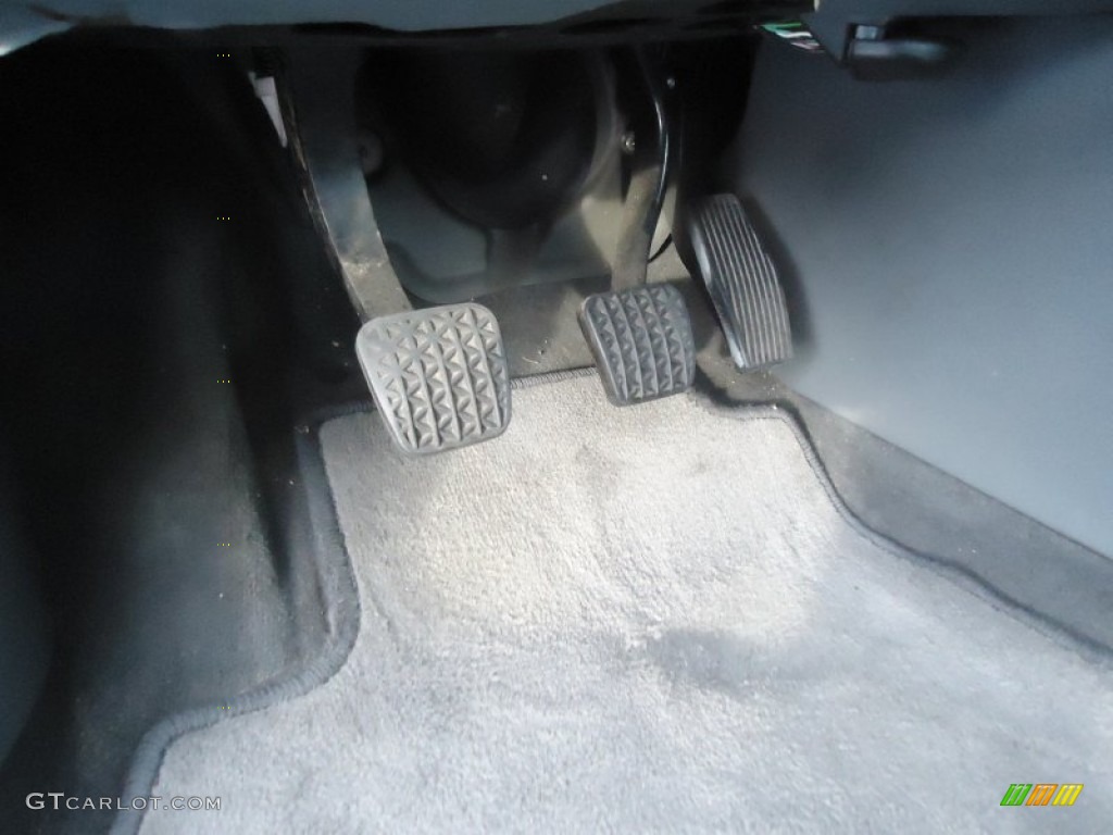 2005 Saab 9-3 Linear Sport Sedan Controls Photo #75261819