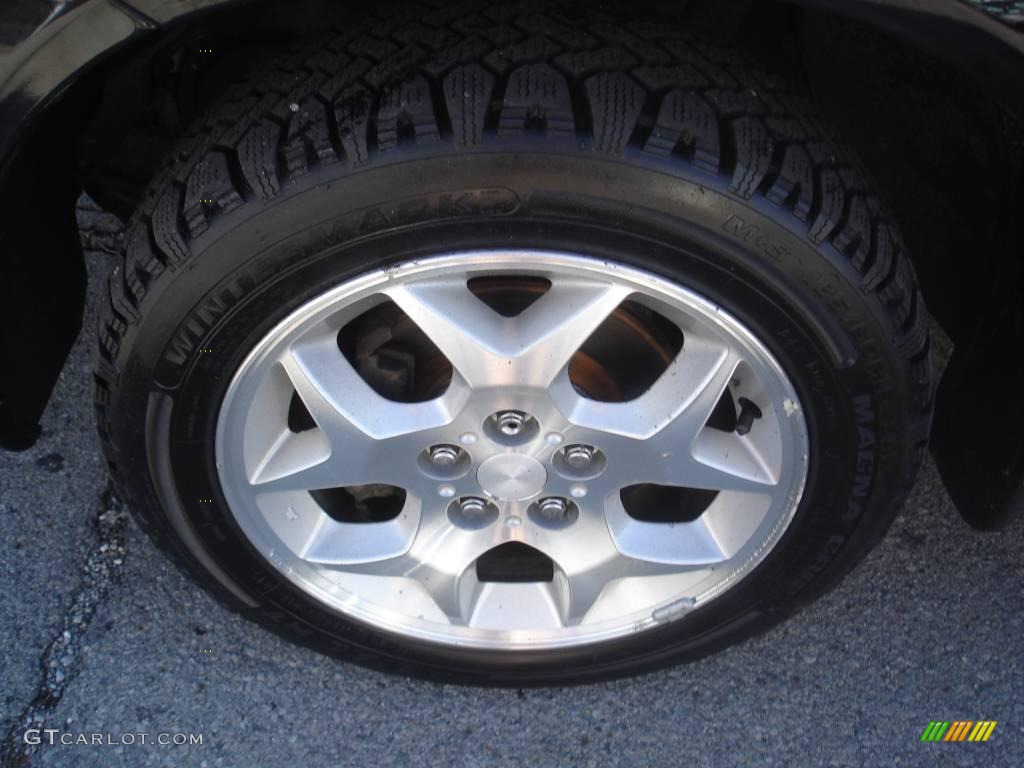 2002 Neon SXT - Black Clearcoat / Dark Slate Gray photo #15