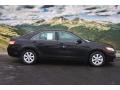 Black - Camry LE Photo No. 2