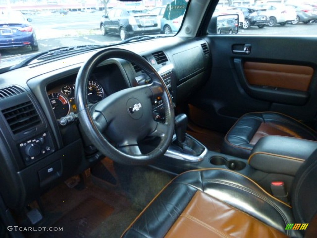 Ebony Black/Morroco Brown Interior 2006 Hummer H3 Standard H3 Model Photo #75266232