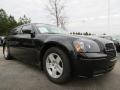 2005 Brilliant Black Crystal Pearl Dodge Magnum SXT  photo #4