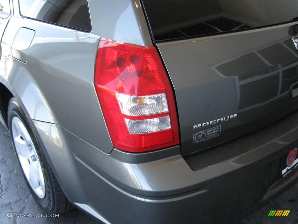 2008 Magnum  - Dark Titanium Metallic / Dark Slate Gray/Light Slate Gray photo #8