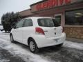 2009 Polar White Toyota Yaris 3 Door Liftback  photo #6