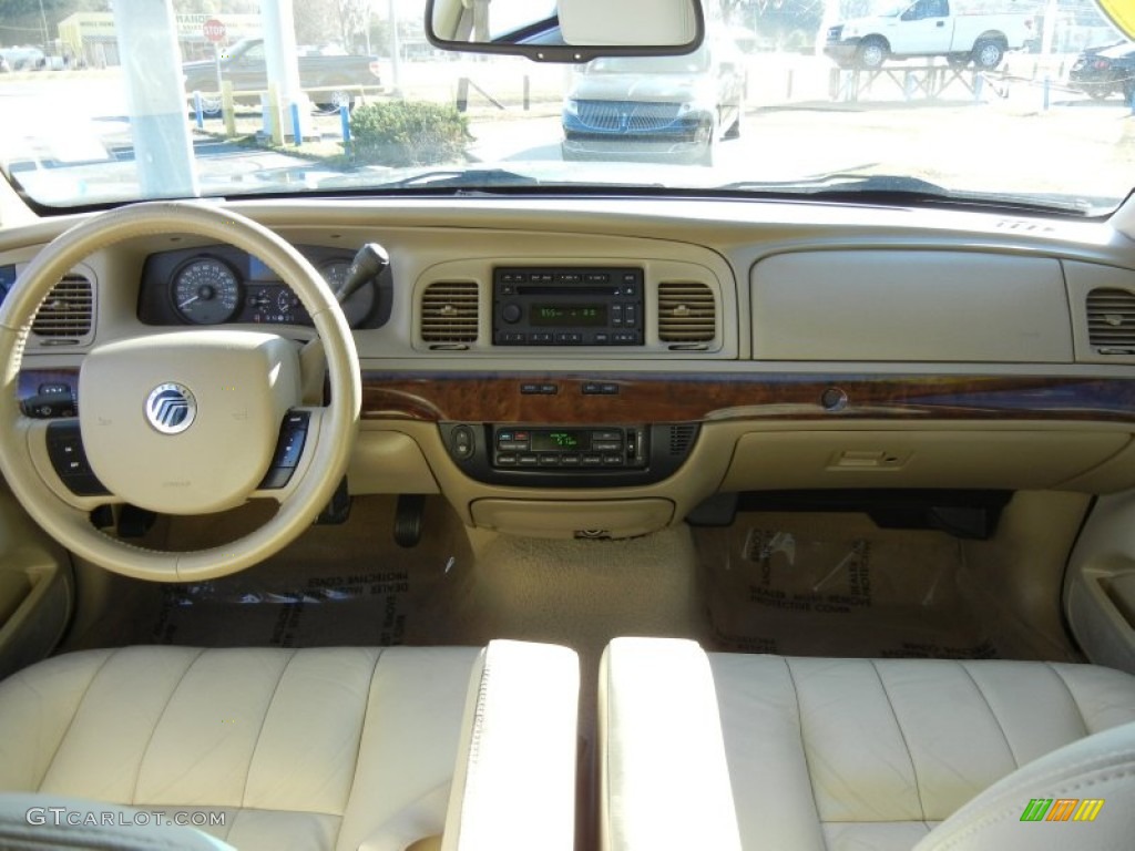 2006 Mercury Grand Marquis LS Light Camel Dashboard Photo #75270786