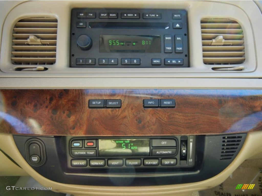 2006 Mercury Grand Marquis LS Controls Photo #75270855