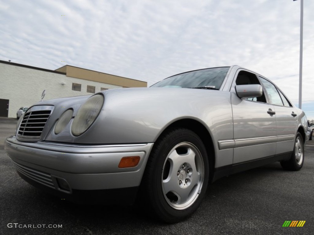 1997 E 420 Sedan - Brilliant Silver Metallic / Grey photo #1