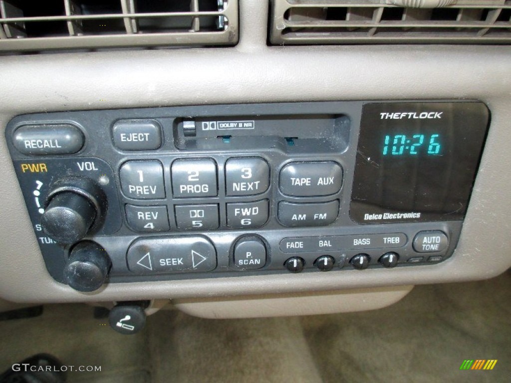1998 Chevrolet Lumina LS Audio System Photos