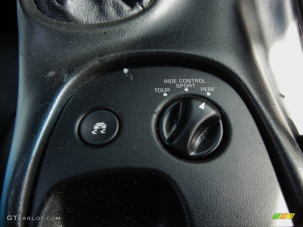 1998 Chevrolet Corvette Coupe Controls Photo #75274266