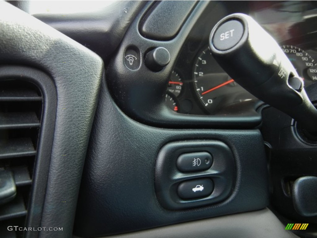 1998 Chevrolet Corvette Coupe Controls Photo #75274288