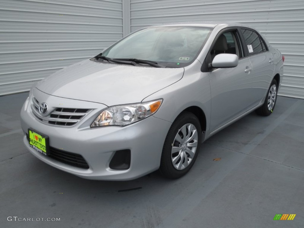 2013 Corolla LE - Classic Silver Metallic / Ash photo #6