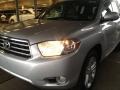 2010 Classic Silver Metallic Toyota Highlander Limited 4WD  photo #12