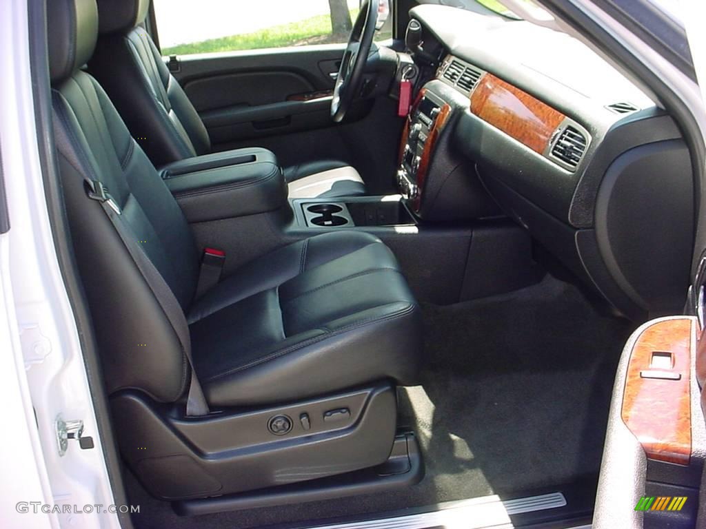 2007 Tahoe LT - Summit White / Ebony photo #11