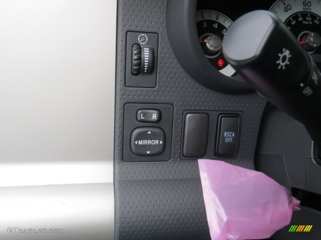2013 Toyota FJ Cruiser Standard FJ Cruiser Model Controls Photo #75278070