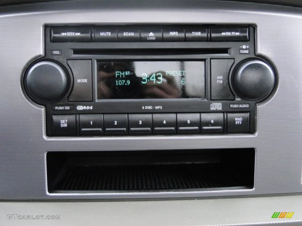 2006 Dodge Ram 1500 Sport Regular Cab Audio System Photo #75282739