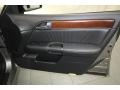 Platinum Graphite - M 35 Sedan Photo No. 43
