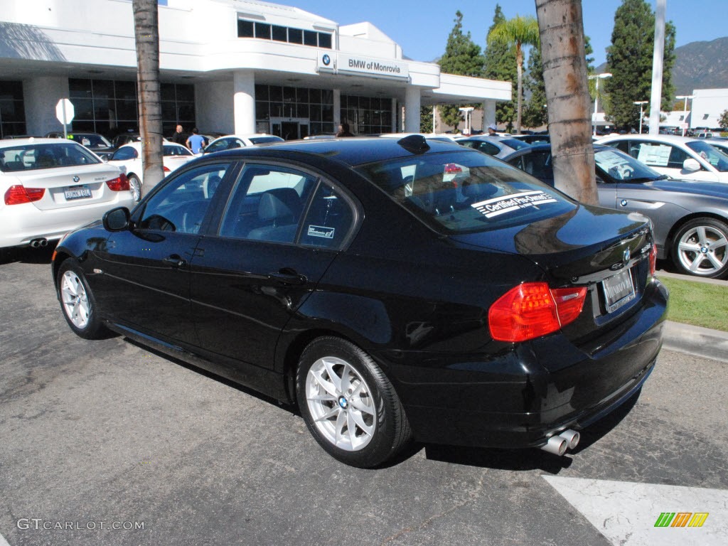 2010 3 Series 328i Sedan - Jet Black / Black photo #11