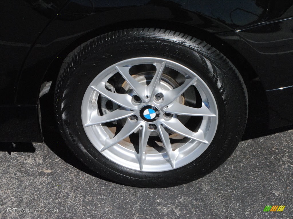 2010 3 Series 328i Sedan - Jet Black / Black photo #12