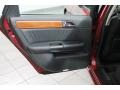 Crimson Roulette Pearl - M 35x Sedan Photo No. 15