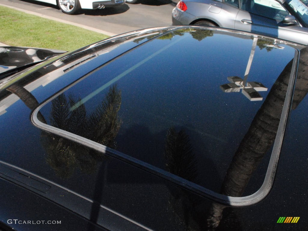 2010 3 Series 328i Sedan - Jet Black / Black photo #14