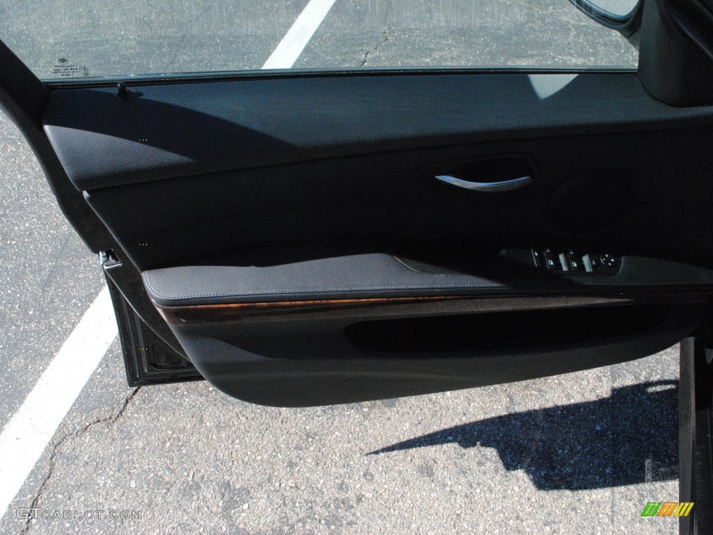 2010 3 Series 328i Sedan - Jet Black / Black photo #16