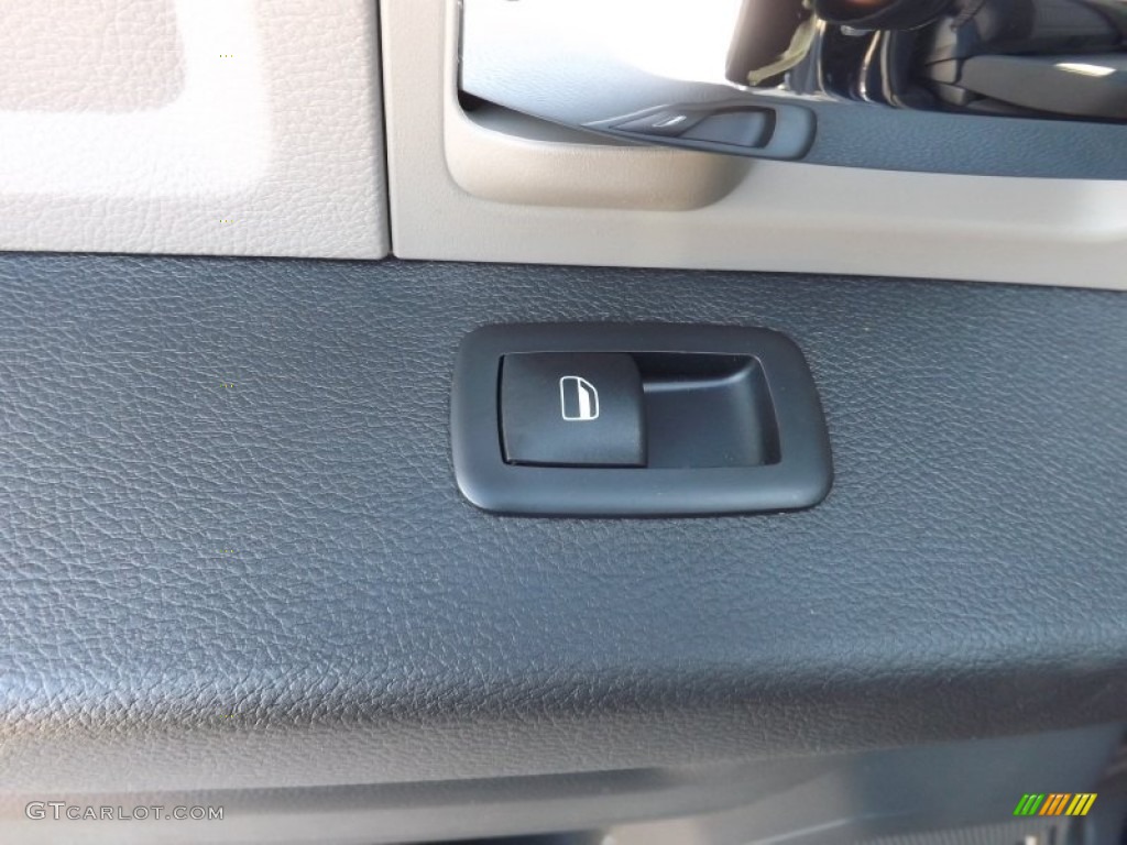 2012 Ram 3500 HD SLT Crew Cab 4x4 - True Blue Pearl / Dark Slate/Medium Graystone photo #18