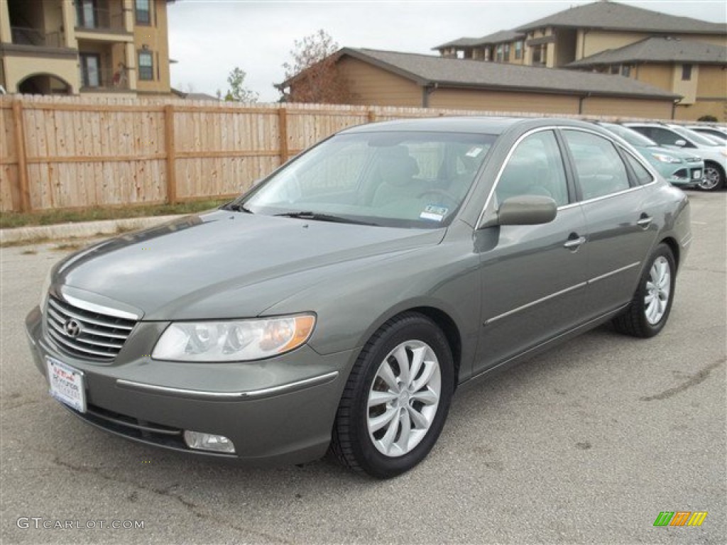 Sage Green Metallic Hyundai Azera