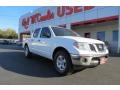 Avalanche White 2009 Nissan Frontier SE Crew Cab